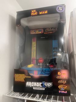 Ms Pac-man countercade in box. Like new. $75.