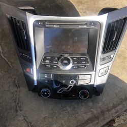 Hyundai Sonata Stereo Assembly OEM 
