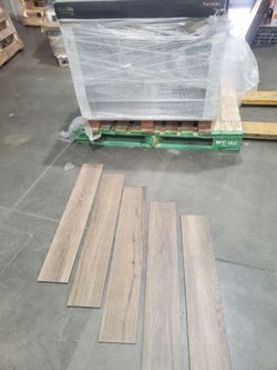 Tile Porcelain 630 square feet new