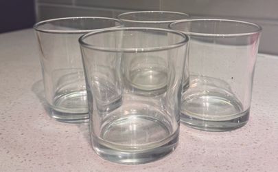 Set of 4 clear glass tumblers