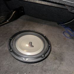 10in JL sub 600watts