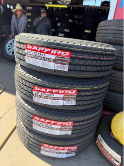 🚨🚘Vendo set de llantas Lt 225 70 19.5 safiro tires