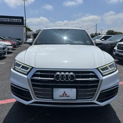 2018 Audi Q5 Premium 