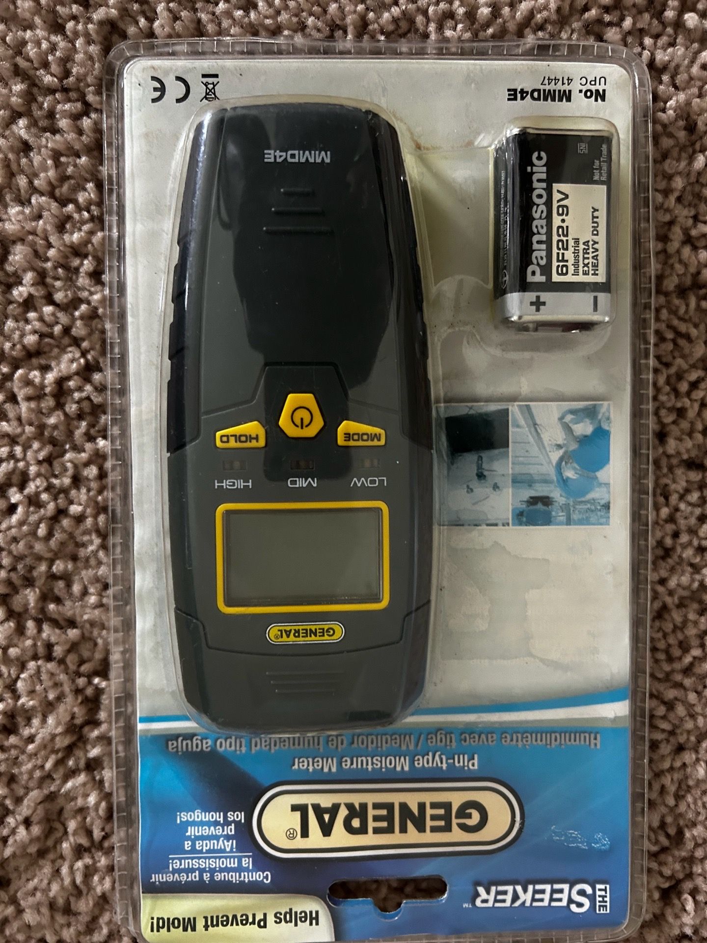 Seeker moisture meter