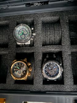Invicta Watches + Case