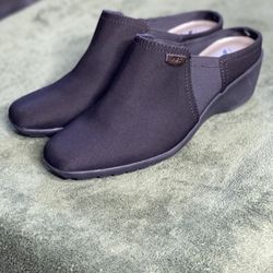 Brand New Anne Klein Sport Wisher Wedge Pumps Size 10M