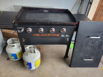 Blackstone griddle 36 inches with two full tanks and cover