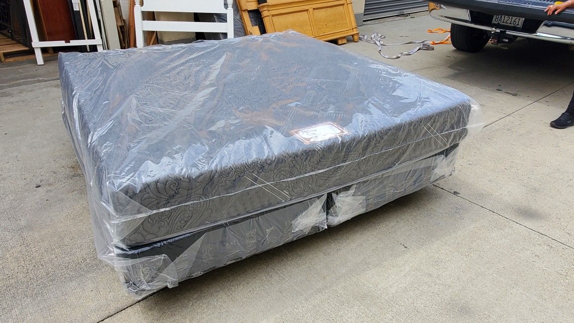 King Mattress Memory Foam