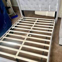 Full Size Bed Frame w/ Mattress 