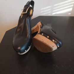 Women Micheal KORS Size61/2 black