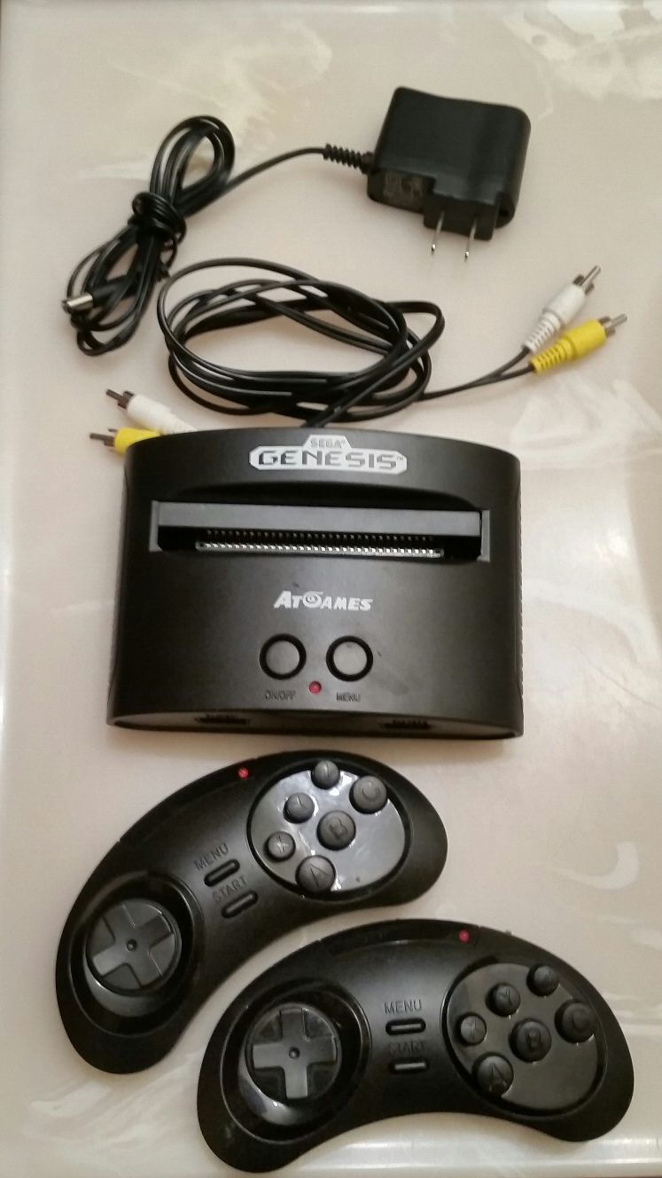 Sega Genesis Classic Game Console: 80 games built-in