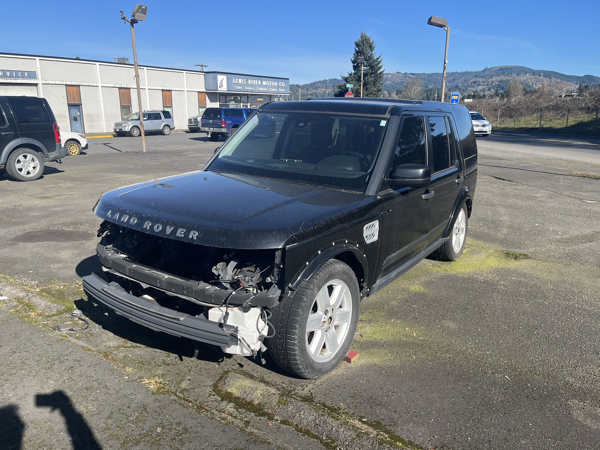 2014 Land Rover LR4 *FOR PARTS*