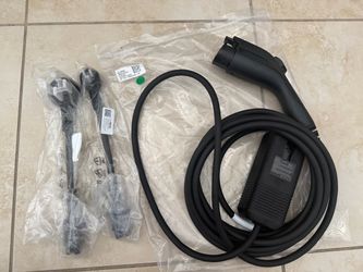GM Dual Level EV Charge Cord 32A with NEMA 14-50 and 5-15 Adapters