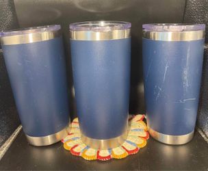 Set of 4 Blue Tumblers with Lids