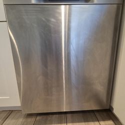 Samsung Dishwashed DW80K5050US