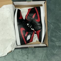 Size 10 Air Jordan 1 Mid