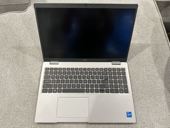 Dell Latitude 5520 Laptop