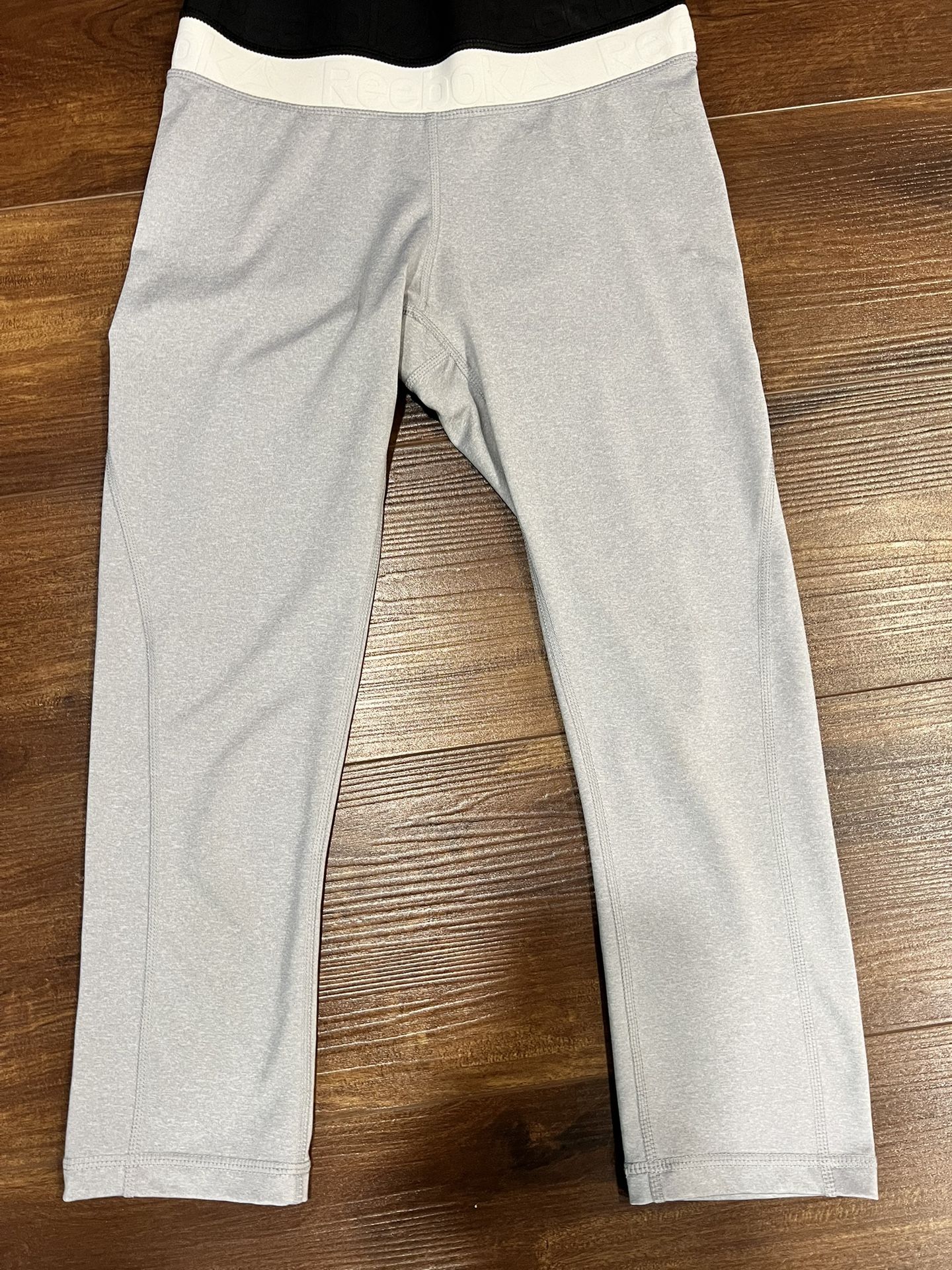 Reebok XS Leggings
