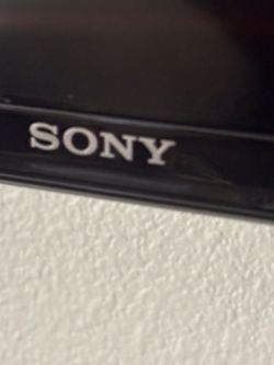 Sony 75” Smart TV + Original Remote