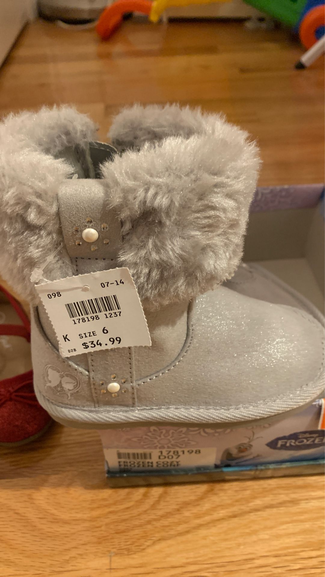 Frozen toddler size 6 new boots girls