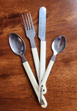 4 PIece Ring Camping Utensil Set