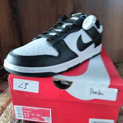 Nike Dunk 🐼 Low Size 12