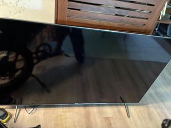 Sony BRAVIA 65” 4K TV (XBR-65X900H) - For Parts / Repair (Sound Works, No Picture)
​Price: