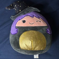 Witch SquishMellow