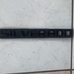 Chevy Silverado Emblem