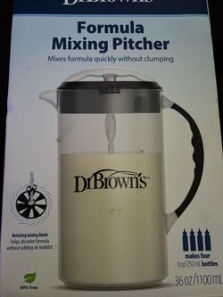 Formula mixing pitcher