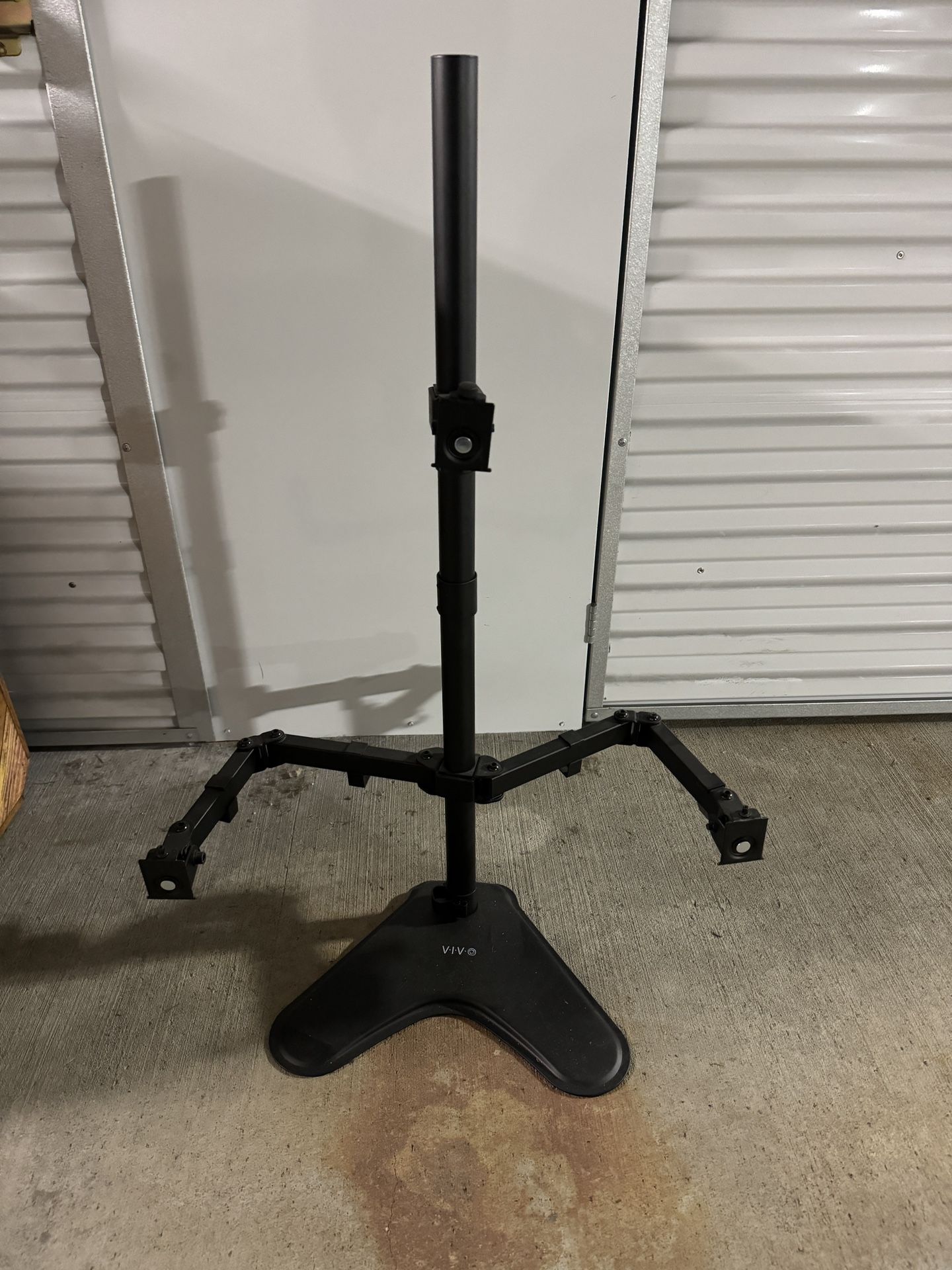 Triple Monitor Stand