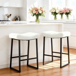Black and White Modern Bar Stools Set of 2 for Kitchen Island 24 inch Counter Height Backless Barstools with Upholstered Faux Leather Saddle Seat and 
