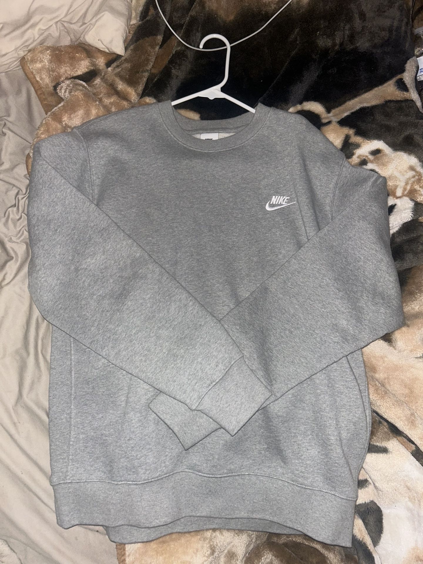 Nike Sweater
