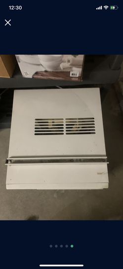 Selling Window a/C