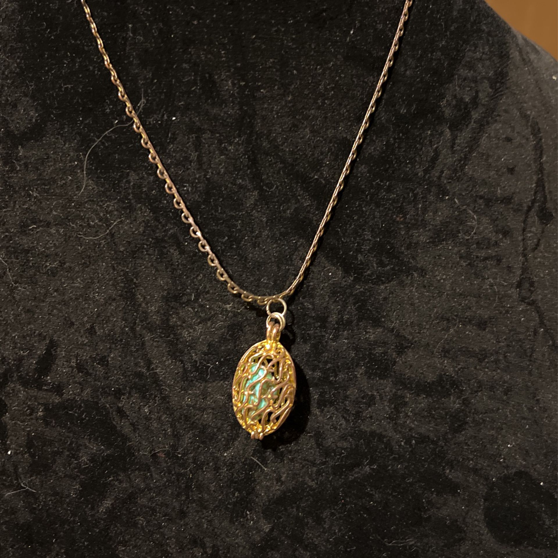 Antique, gold, locket necklace