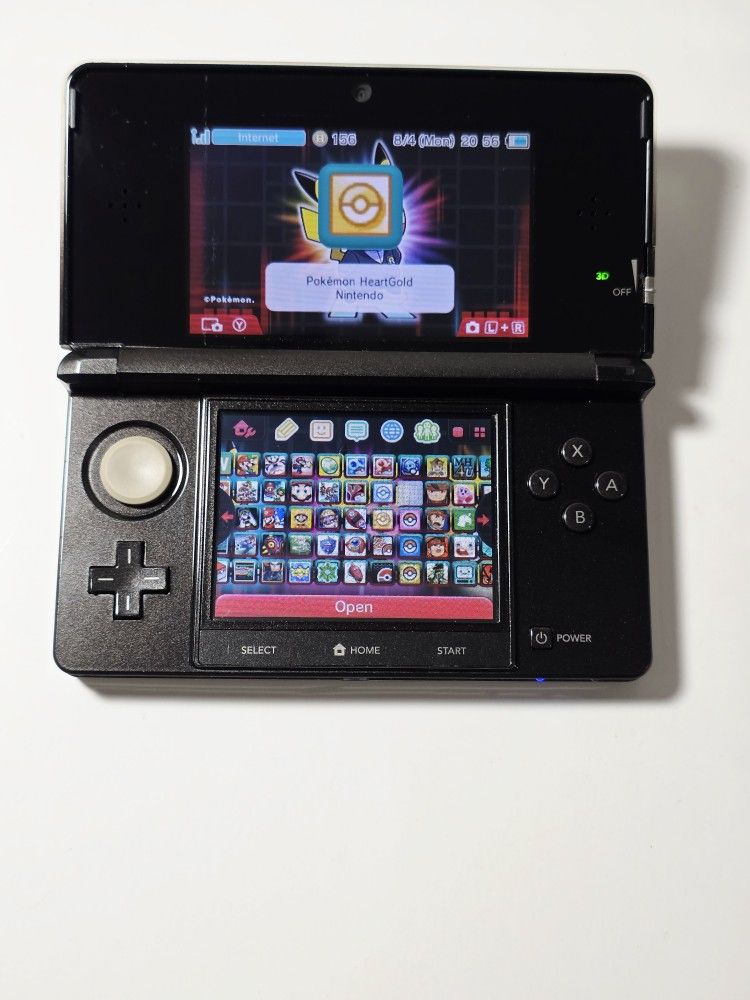 Black Nintendo 3DS 64gb With Pokemon Bank And More
