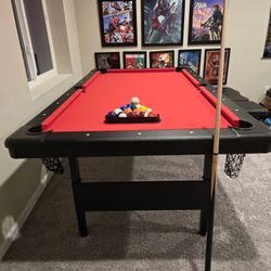 Billiard/pool Table
