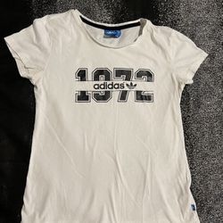 Womens Medium Adidas Tshirt 