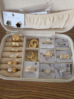 Anillos y aretes