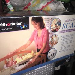 New Baby Scale In Box Only $60 Firm