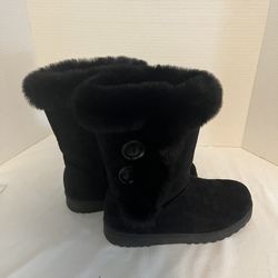 Kohls Womens Boots Black Suede Size 6 Faux Fur Lining Winter Button Loop