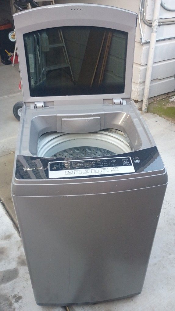 Magic Chef. 2.0 cu. ft. Portable Washer. Powerful. Like New. Large Loads