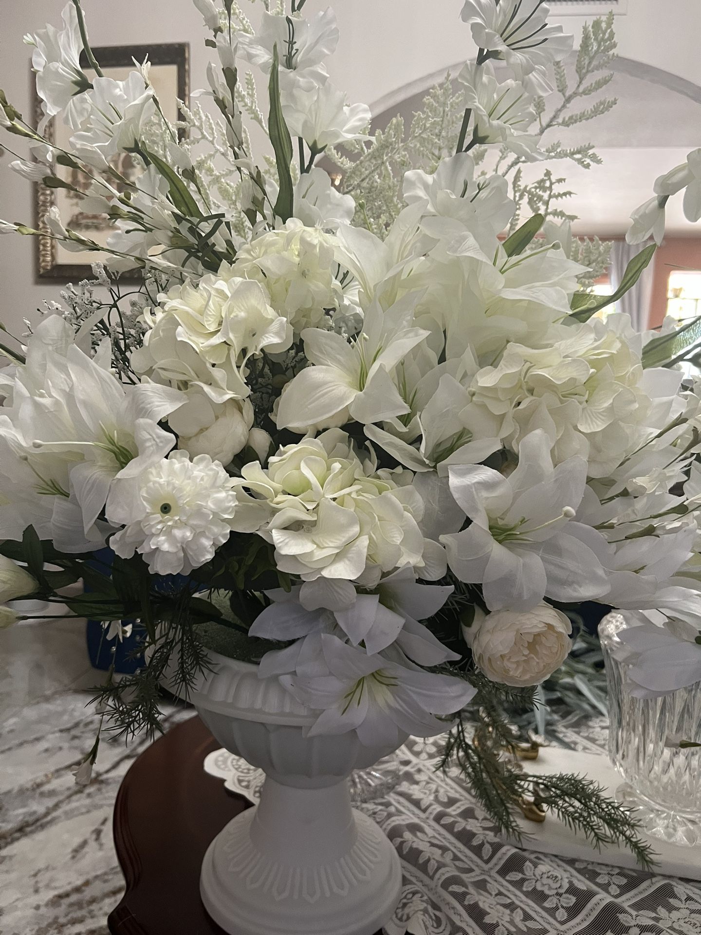 Two Big Pot Wedding Flowers, Flower Arrangement