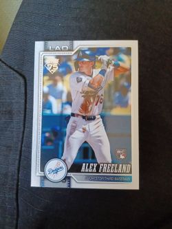 BASEBALL ROOKIE CARD