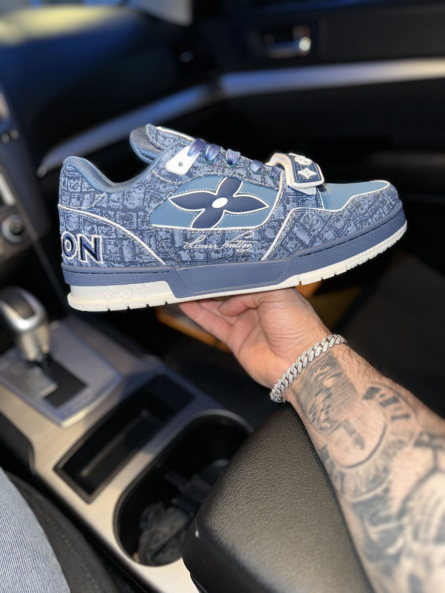 LV Sneakers Men Size 10-10.5