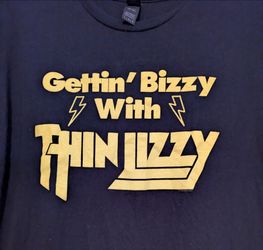 Gettin  Busy With Thin Lizzy Gildan Black Tee Gold Thin Lizzy Graphic Size Large