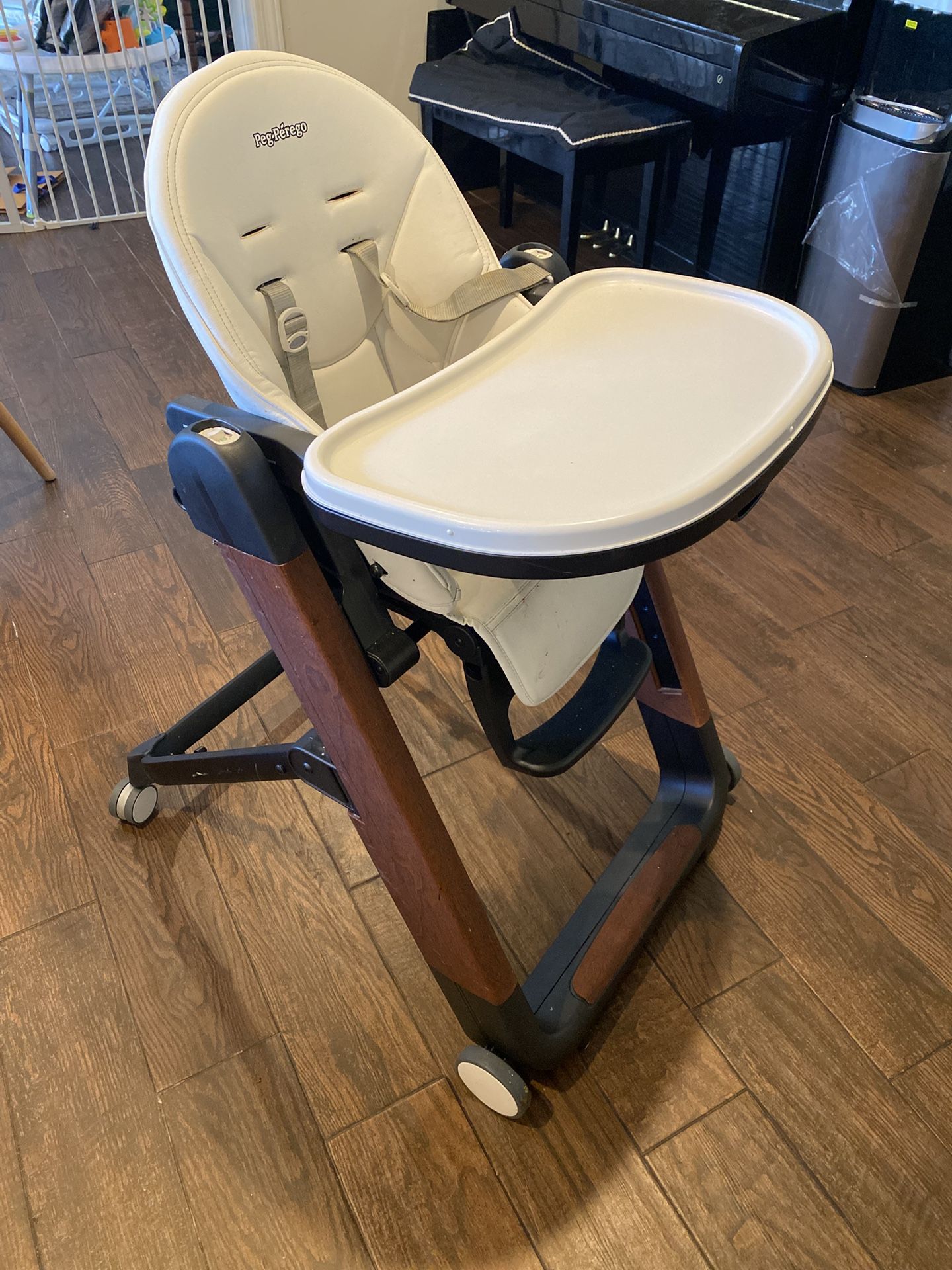 Peg Perego High Chair