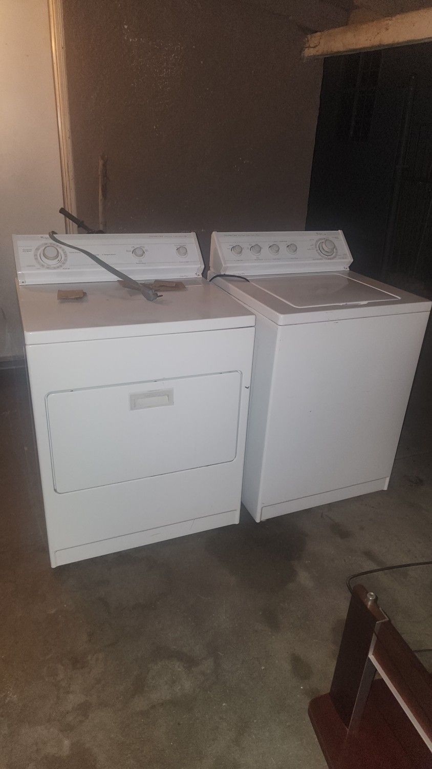 Washer And Dryer 