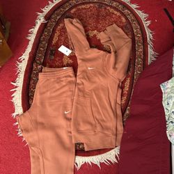 Nike Jogging Suits 140