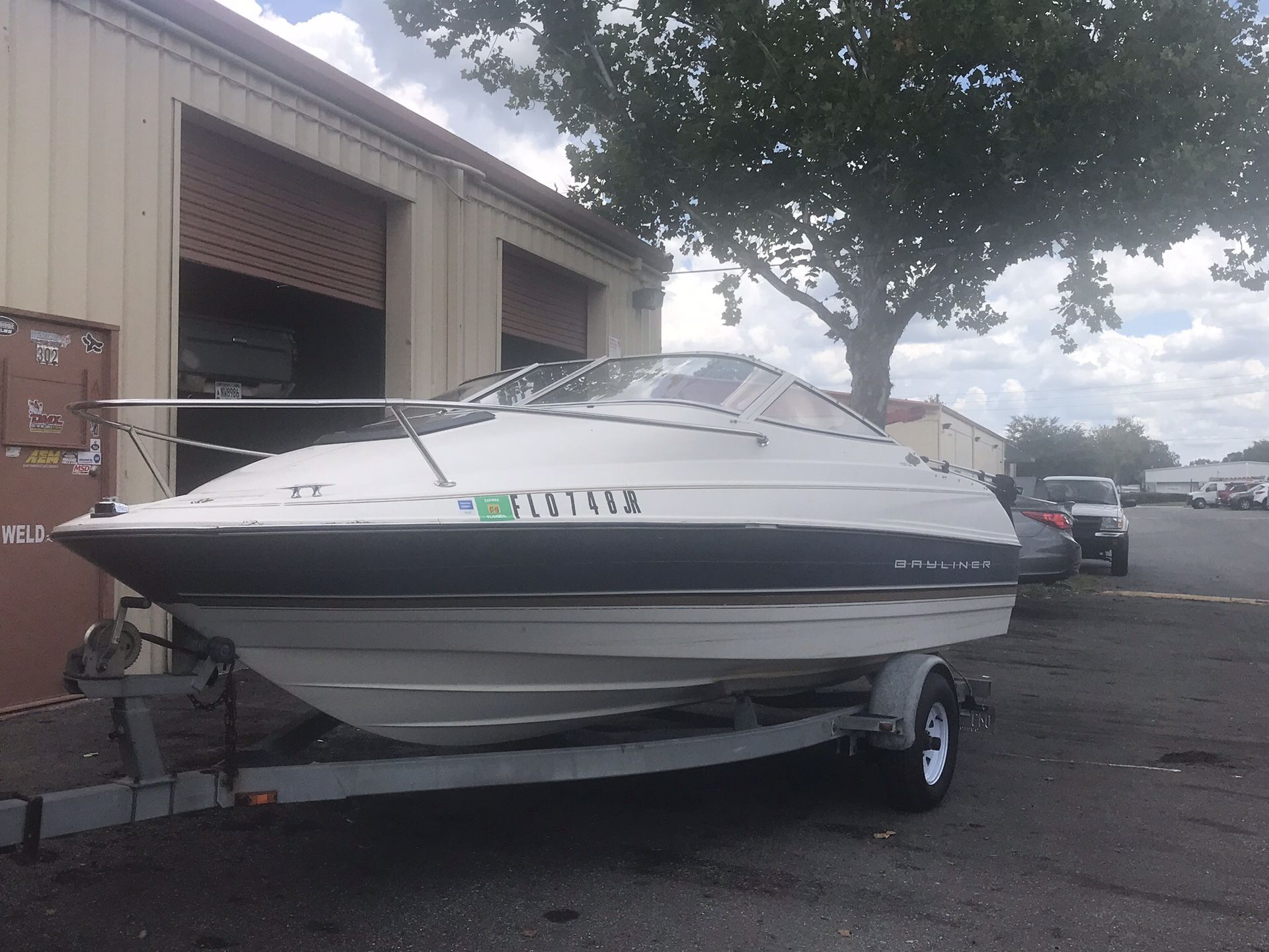 BAYLINER BOAT FOR SALE